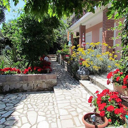 Apartments Bura & Jugo, Cres, Without Stress المظهر الخارجي الصورة